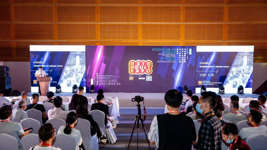 主题演讲.jpg